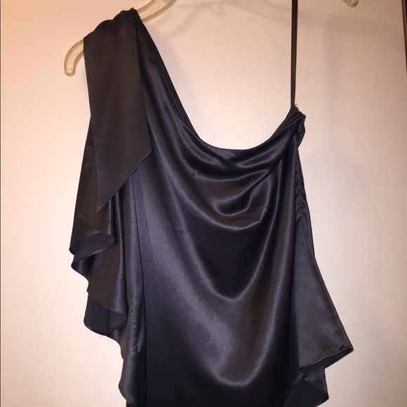 Cute Banana Republic one shoulder top - Picture 4 of 4